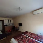 Zora شقة *