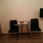 شقة Zora
