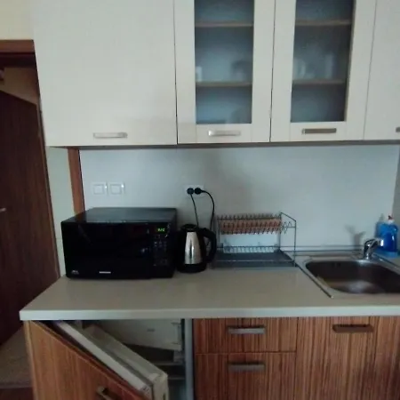 Zora Apartmán *